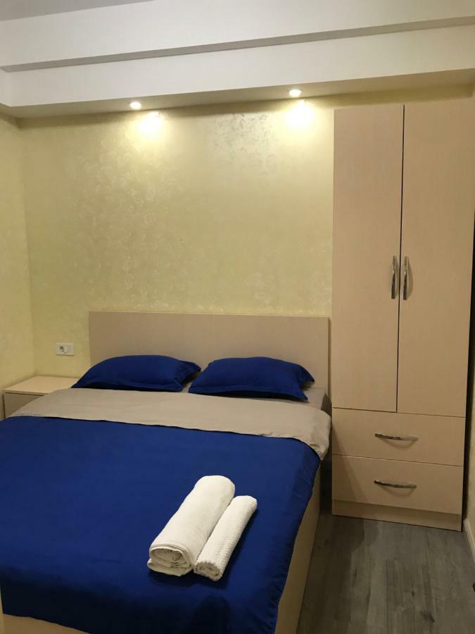 Comfortable Apartment In Center Ereván Exterior foto